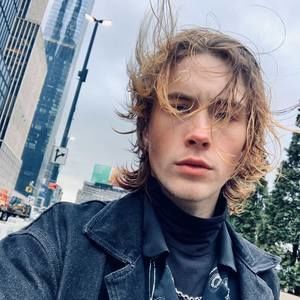 Meet your Posher, Bryce